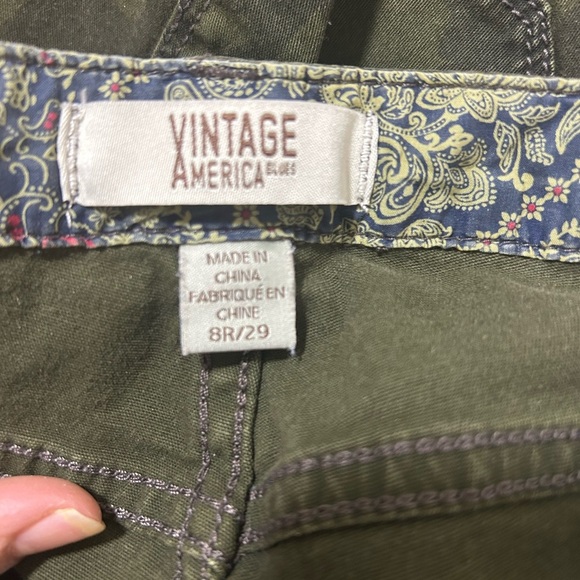 Green Camouflage Floral Embroidered Pants - Picture 6 of 6